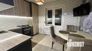 2-к квартира, вторичка, 57м2, 1/10 этаж