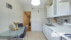 4-к квартира, вторичка, 81м2, 1/9 этаж