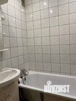 2-к квартира, вторичка, 52м2, 10/10 этаж