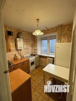 2-к квартира, вторичка, 42м2, 4/5 этаж