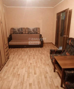 2-к квартира, вторичка, 50м2, 1/9 этаж