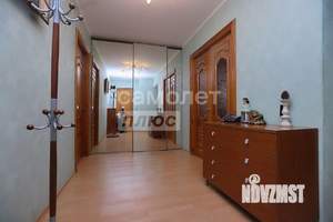 2-к квартира, вторичка, 63м2, 1/5 этаж