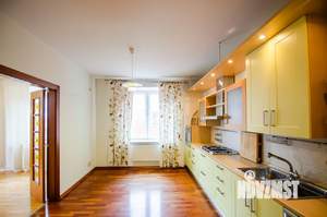 4-к квартира, вторичка, 143м2, 4/6 этаж