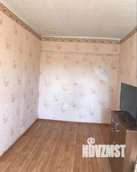 2-к квартира, вторичка, 42м2, 4/4 этаж