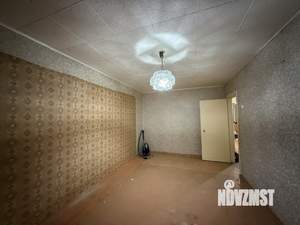 3-к квартира, вторичка, 61м2, 1/5 этаж