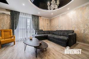 4-к квартира, вторичка, 140м2, 9/10 этаж