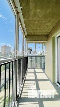 2-к квартира, вторичка, 61м2, 8/25 этаж