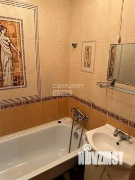 2-к квартира, вторичка, 50м2, 1/10 этаж