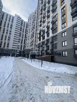 2-к квартира, вторичка, 39м2, 10/18 этаж