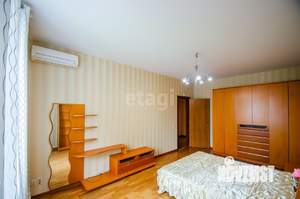 4-к квартира, вторичка, 143м2, 4/6 этаж