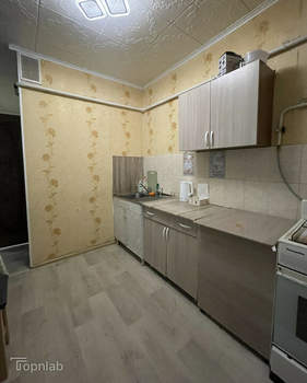 2-к квартира, вторичка, 50м2, 1/9 этаж