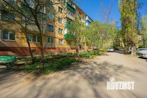 3-к квартира, вторичка, 58м2, 2/5 этаж