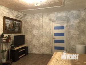 3-к квартира, вторичка, 57м2, 1/1 этаж