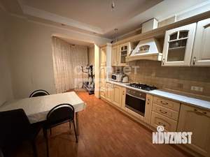 4-к квартира, вторичка, 133м2, 4/10 этаж