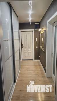 2-к квартира, вторичка, 62м2, 10/10 этаж