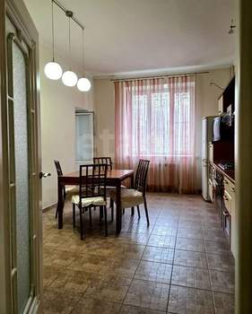 4-к квартира, вторичка, 152м2, 2/5 этаж