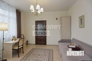 4-к квартира, вторичка, 94м2, 2/4 этаж
