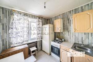 2-к квартира, вторичка, 46м2, 3/5 этаж