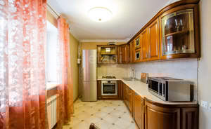 3-к квартира, вторичка, 76м2, 1/15 этаж