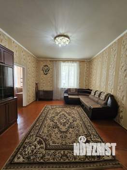 2-к квартира, вторичка, 54м2, 1/4 этаж