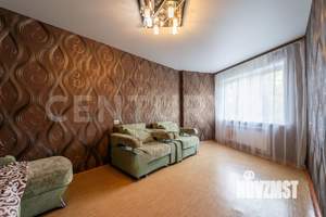 3-к квартира, вторичка, 62м2, 4/10 этаж