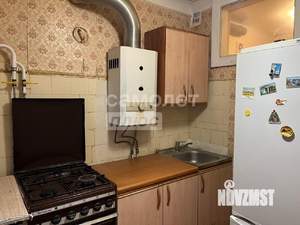 3-к квартира, вторичка, 42м2, 3/4 этаж