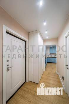 3-к квартира, вторичка, 58м2, 10/19 этаж