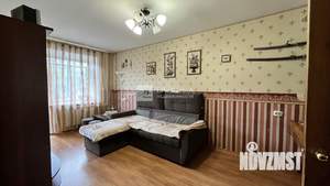 3-к квартира, вторичка, 58м2, 3/5 этаж