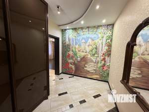 3-к квартира, вторичка, 104м2, 2/3 этаж