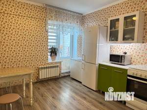 2-к квартира, вторичка, 63м2, 10/21 этаж