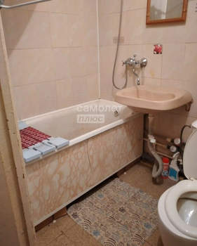 2-к квартира, вторичка, 43м2, 1/5 этаж
