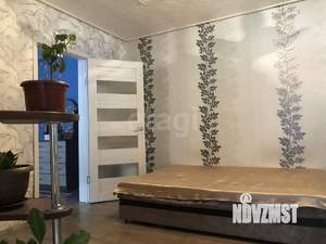 3-к квартира, вторичка, 57м2, 1/1 этаж