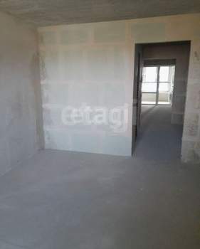 3-к квартира, вторичка, 70м2, 6/25 этаж
