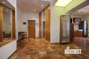 2-к квартира, вторичка, 95м2, 11/11 этаж