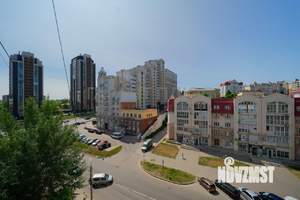2-к квартира, вторичка, 70м2, 6/8 этаж