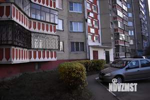 4-к квартира, вторичка, 76м2, 1/10 этаж