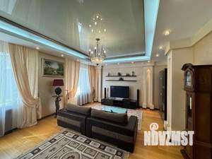 3-к квартира, вторичка, 150м2, 2/7 этаж