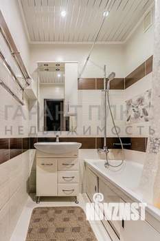 2-к квартира, вторичка, 65м2, 9/12 этаж