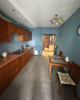 2-к квартира, вторичка, 58м2, 3/10 этаж