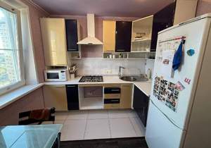 2-к квартира, вторичка, 52м2, 10/10 этаж