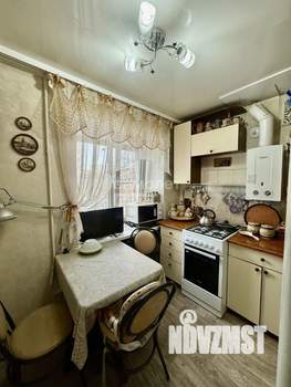 2-к квартира, вторичка, 42м2, 4/4 этаж