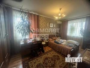 3-к квартира, вторичка, 61м2, 1/5 этаж