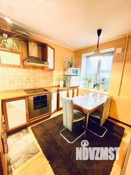 4-к квартира, вторичка, 116м2, 4/10 этаж