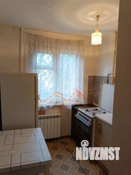2-к квартира, вторичка, 48м2, 3/5 этаж