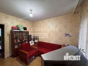 3-к квартира, вторичка, 64м2, 1/10 этаж