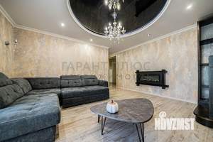 4-к квартира, вторичка, 140м2, 9/10 этаж