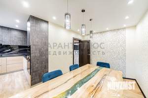 4-к квартира, вторичка, 132м2, 1/5 этаж