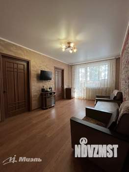 4-к квартира, вторичка, 61м2, 3/5 этаж