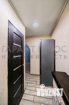 2-к квартира, вторичка, 42м2, 1/5 этаж