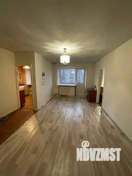 2-к квартира, вторичка, 42м2, 4/5 этаж